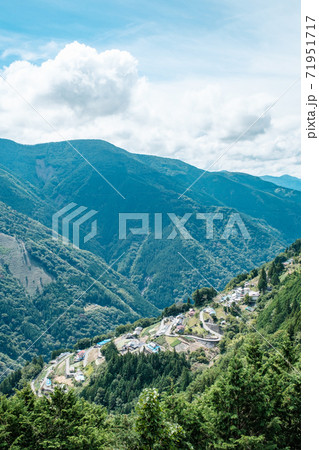 遠山郷：下栗の里 71951717