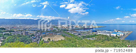 【川之江城より四国中央市を一望】 (高解像度版) 愛媛県四国中央市川之江町 【川之江城より四国中央市を一望】 (高解像度版) 愛媛県四国中央市川之江町 71952489