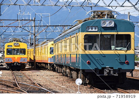 車両基地に停車する三岐鉄道101系 車両基地に停車する三岐鉄道101系 71958919
