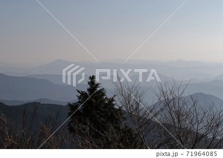 那岐山より西粟倉村を望む 71964085