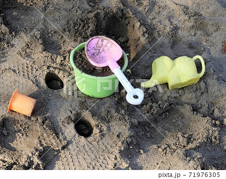 砂場 71976305