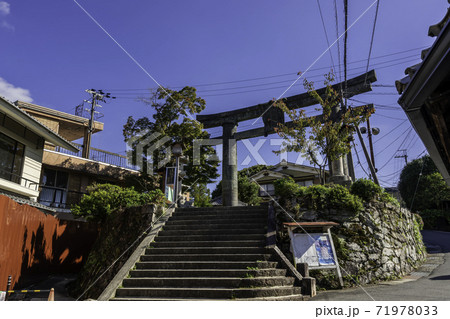 吉野　金峯山寺　銅の鳥居　奈良県吉野郡吉野町 71978033