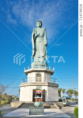 【良畴寺 長浜びわこ大仏】 滋賀県長浜市下坂浜町 【良畴寺 長浜びわこ大仏】 滋賀県長浜市下坂浜町 71979016