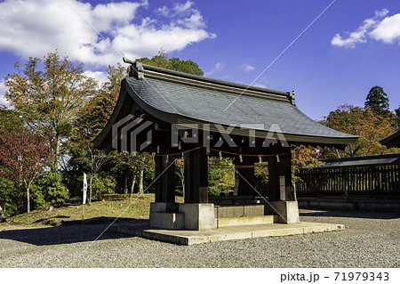 吉野神宮　手水舎　奈良県吉野郡吉野町 71979343