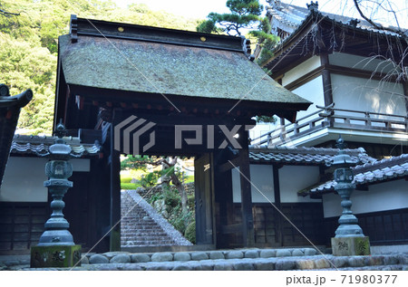 法多山尊永寺　黒門 71980377