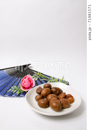 栗, 食べ物, 甘栗, 実, 秋, 食材, くり, 秋の味覚, マロン, 剥き栗, 茶色, 毬栗 栗, 食べ物, 甘栗, 実, 秋, 食材, くり, 秋の味覚, マロン, 剥き栗, 茶色, 毬栗 71981571