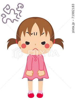 怒りをこらえながらもムッとして不機嫌な可愛い小さな女の子 怒りをこらえながらもムッとして不機嫌な可愛い小さな女の子 71982183