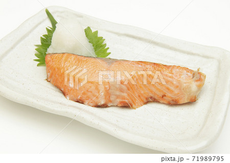 焼き鮭 71989795