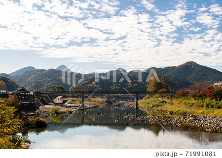 大分の山国川　青の洞門の川 71991081