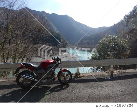 国道424号線沿い　バイクで辺境ルートを走る 71997804