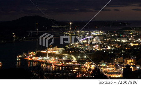 気仙沼市安波山から見た夕方の景色(夜景) 気仙沼市安波山から見た夕方の景色(夜景) 72007886