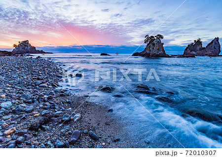 （静岡県）石廊崎・蓑掛岩　夜明け 72010307