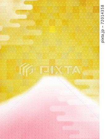 ピカピカの金箔背景のかわいい富士山 年賀状背景イラスト縦 コピースペース有りのイラスト素材