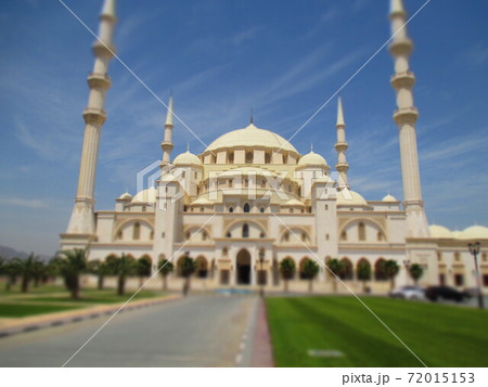 アラブ首長国連邦　フジャイラ　グランド・シェイク・ザイード・モスク　ジオラマ風 72015153