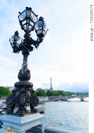 Bridge of Alexandre III, Paris, France Bridge of Alexandre III, Paris, France 72019574