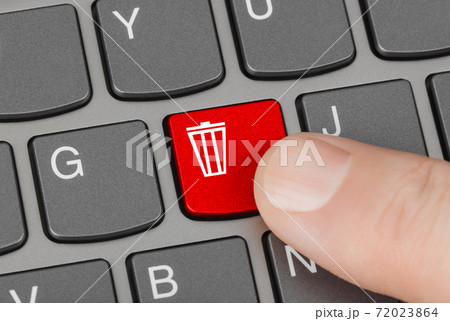 Computer keyboard with garbage key 72023864