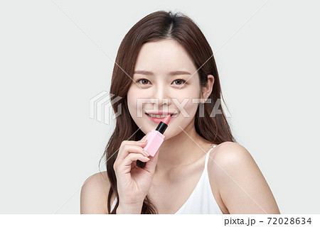 女性 女 女の子 72028634