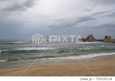海 波 灯台 72029118
