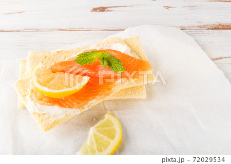 Gluten Free Crispbread, Soft Cream Cheese, Smoked Salmon and Lem 72029534