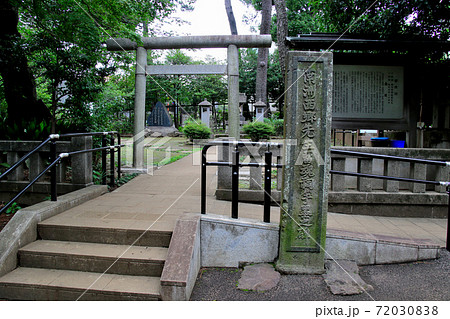 東京都大田区南千束にある洗足池公園　南洲西郷先生留魂祠 72030838