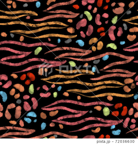 Lines, stripes and dots seamless pattern. Animal skin ornament imitation. 72036630