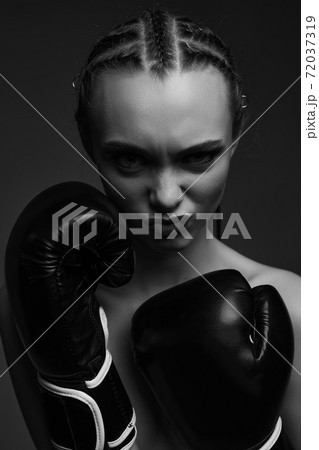 portrait of glamour female boxer portrait of glamour female boxer 72037319