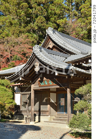 秩父・長瀞散歩：宝登山神社　記念賽館　 72041799
