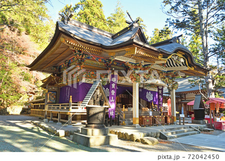 秩父・長瀞散歩：宝登山神社　本殿 72042450