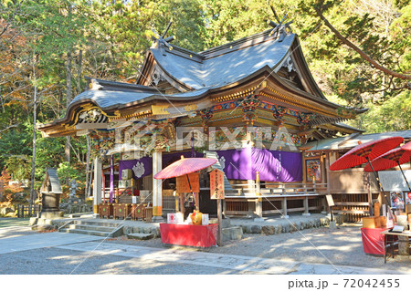 秩父・長瀞散歩：宝登山神社　本殿 72042455