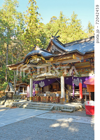 秩父・長瀞散歩：宝登山神社　本殿 72042459