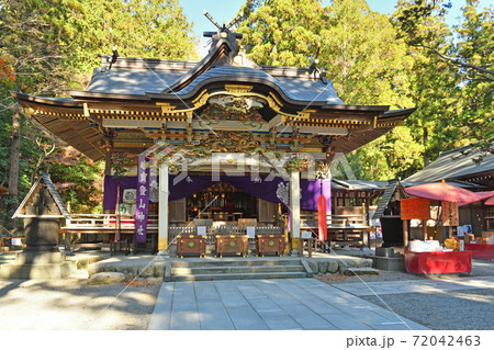 秩父・長瀞散歩：宝登山神社　本殿 72042463
