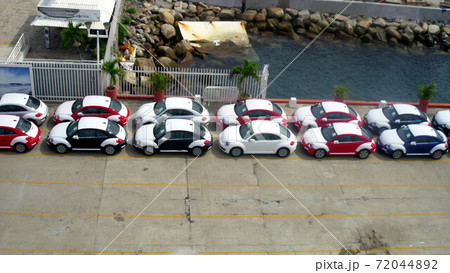 アカプルコ港のクルーズ船桟橋，メキシコ 72044892