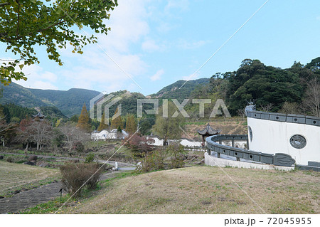 冬を待つ冠岳花川砂防公園の景色 冬を待つ冠岳花川砂防公園の景色 72045955