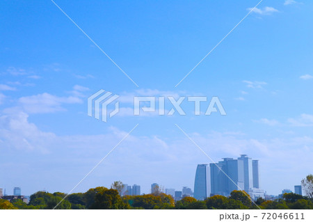 名古屋駅周辺、超高層ビル群の遠景 名古屋駅周辺、超高層ビル群の遠景 72046611