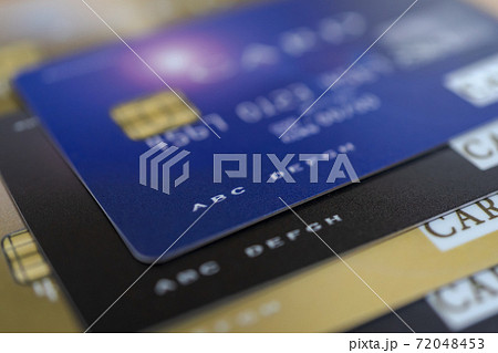 クレジットカード 72048453