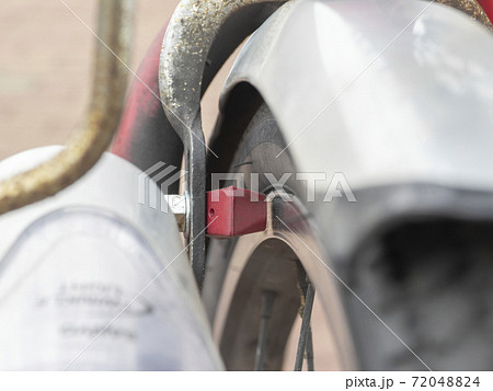 自転車の前輪ブレーキシュー 自転車の前輪ブレーキシュー 72048824