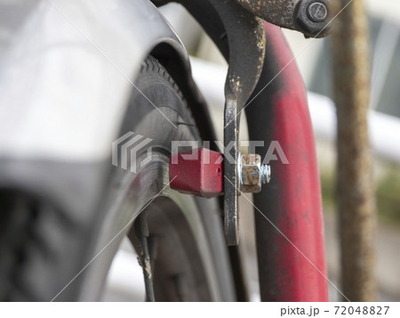 自転車の前輪ブレーキシュー 自転車の前輪ブレーキシュー 72048827