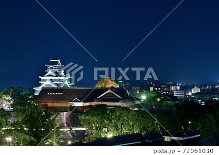 熊本市 復旧進む熊本城 ライトアップ 熊本市 復旧進む熊本城 ライトアップ 72061030
