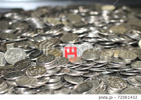 100円大量 72061432