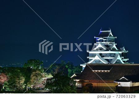 熊本市 復旧進む熊本城 ライトアップ 熊本市 復旧進む熊本城 ライトアップ 72063329