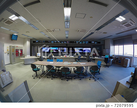 防災地下神殿コントロールセンター 72079595