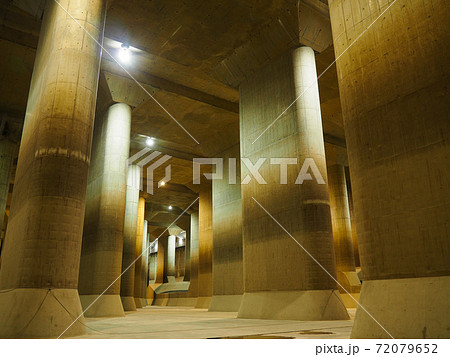 防災地下神殿 72079652