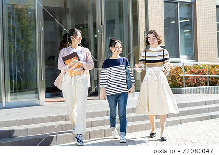 女子大生 留学生 大学 キャンパスライフイメージ 撮影協力:中央工学校附属日本語学校 女子大生 留学生 大学 キャンパスライフイメージ 撮影協力:中央工学校附属日本語学校 72080047