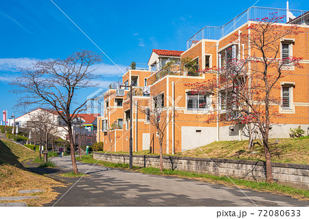東京都　多摩ニュータウン 72080633
