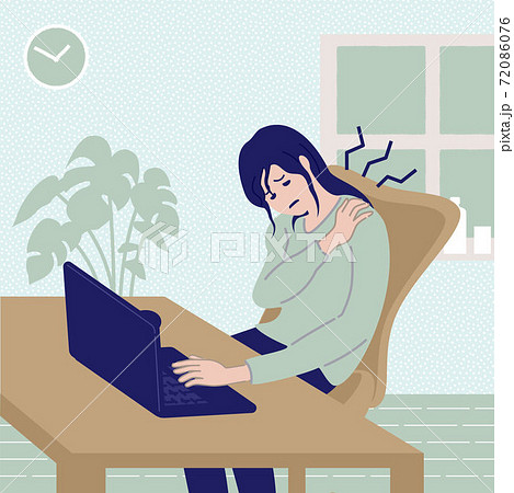 在宅勤務 在宅ワーク リビング 女性 肩こり イラストのイラスト素材