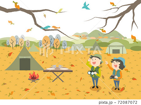 カップルキャンプでバードウォッチングのイラスト素材