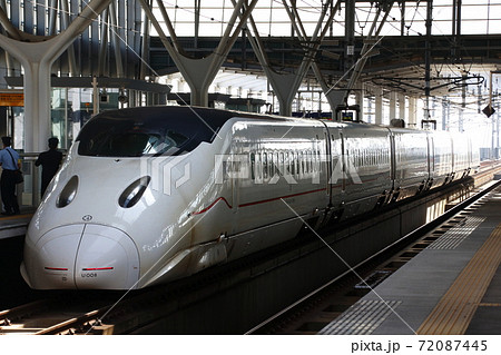 九州新幹線800系2000番台（鹿児島ルート：博多⇔鹿児島中央）の写真