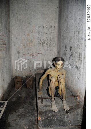 ベトナム、ホーチミン、戦争証跡博物館、コルソン島の牢獄（再現） 72089490