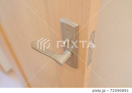 ドアノブ 72090891