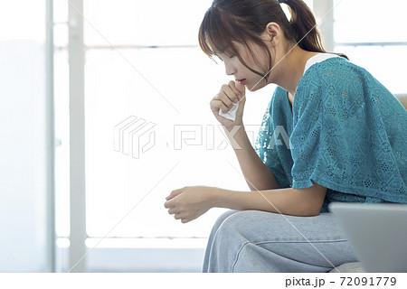 Female lifestyle poor health 72091779